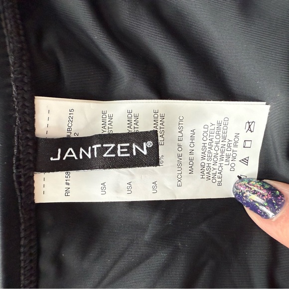 Jantzen Swim Skirt - Picture 4 of 5